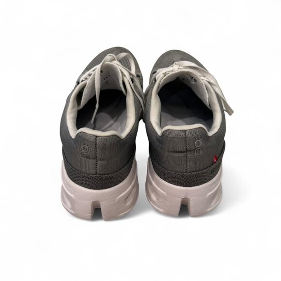 On Cloudeclipse running shoe